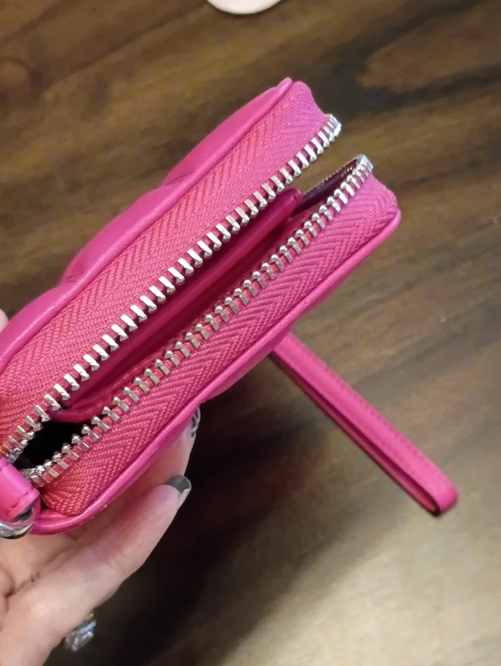 Michael kors large quilted wristlet wallet new